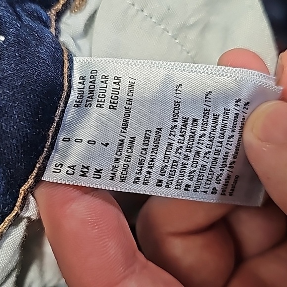 American Eagle dark wash distressed style super stretch cropped jeggings - Picture 8 of 8